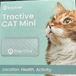 Active USA Tractive CAT Mini Tracker - White and Brown